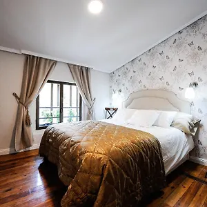 Heart Of Ii By Clabao Apartamento Pamplona